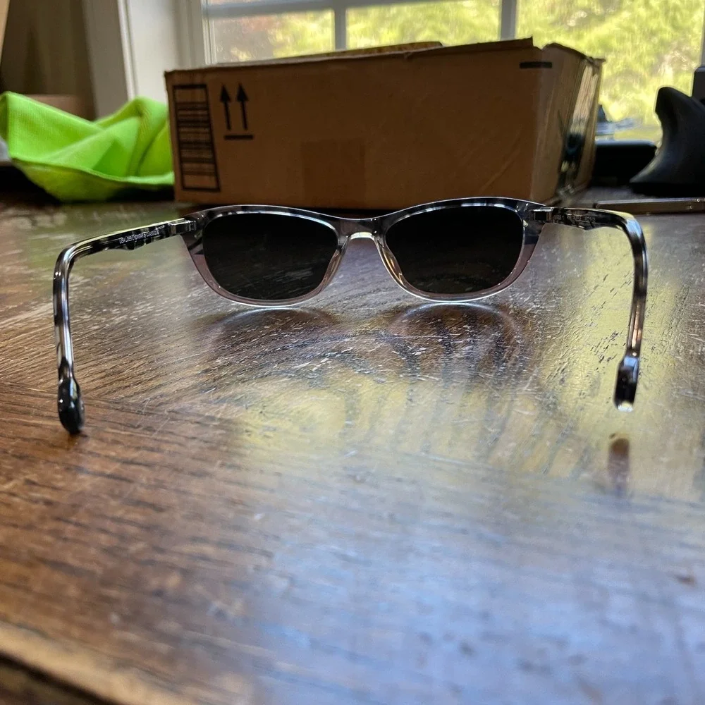 Lisa Loeb Eyewear frames only